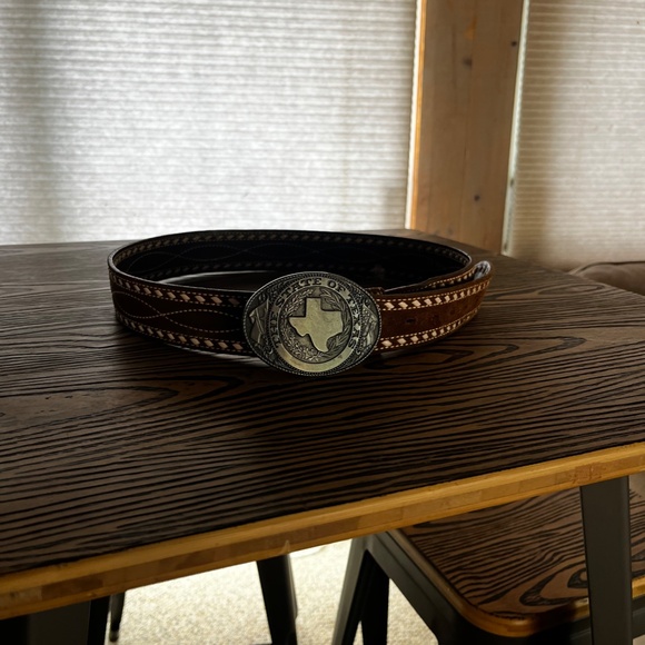 Vintage Cowhide Leather Belt Texas Buckle Size 42 Brown Authentic Rare KC - Picture 2 of 7